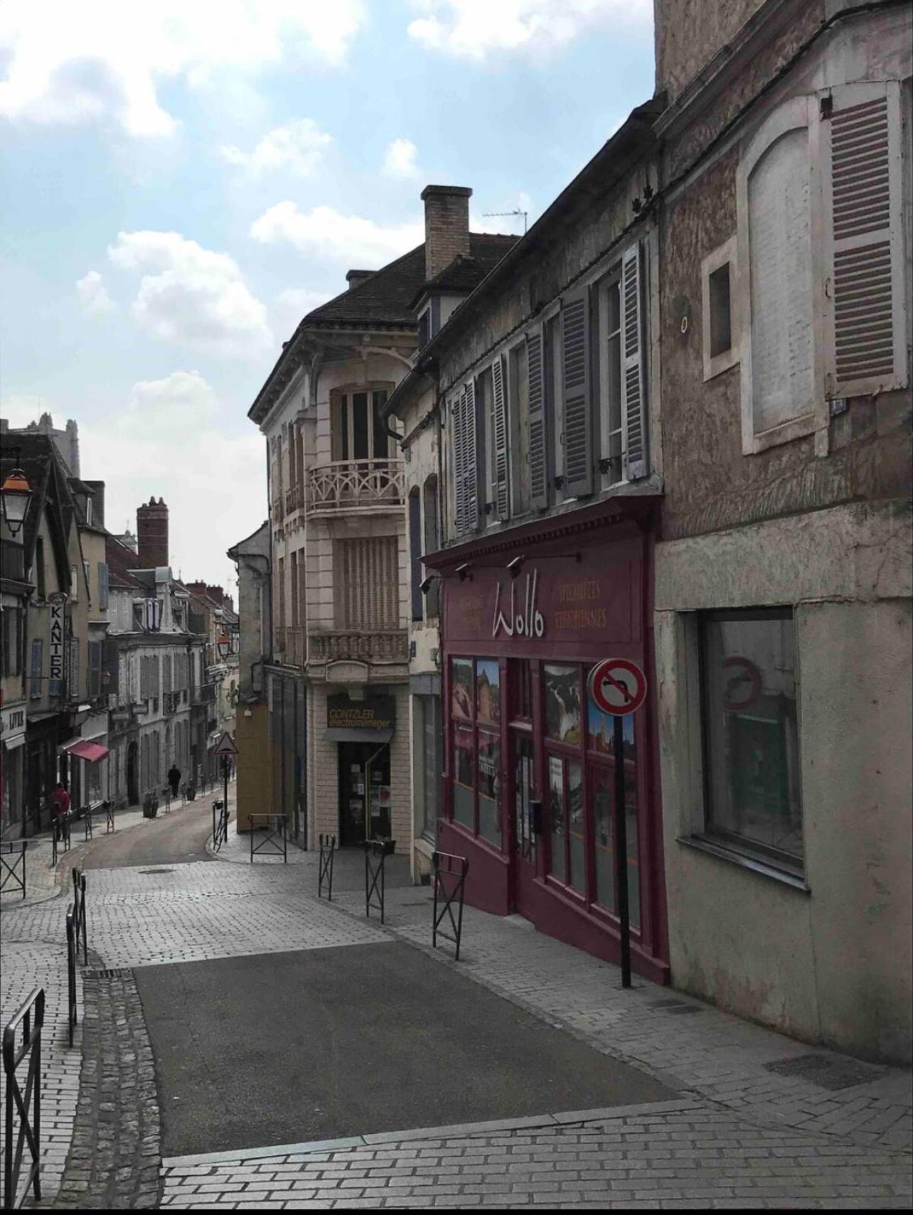 Auxerre Coeur De Ville ภายนอก รูปภาพ